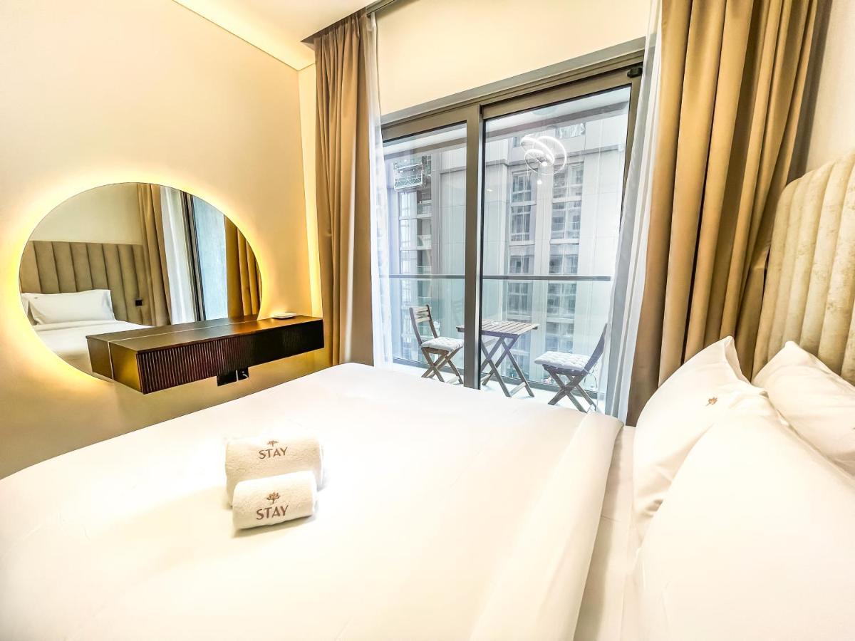 Stay Mindblowing 2 Bedroom Holiday Home With Close View Of Burj Khalifa Dubai Buitenkant foto