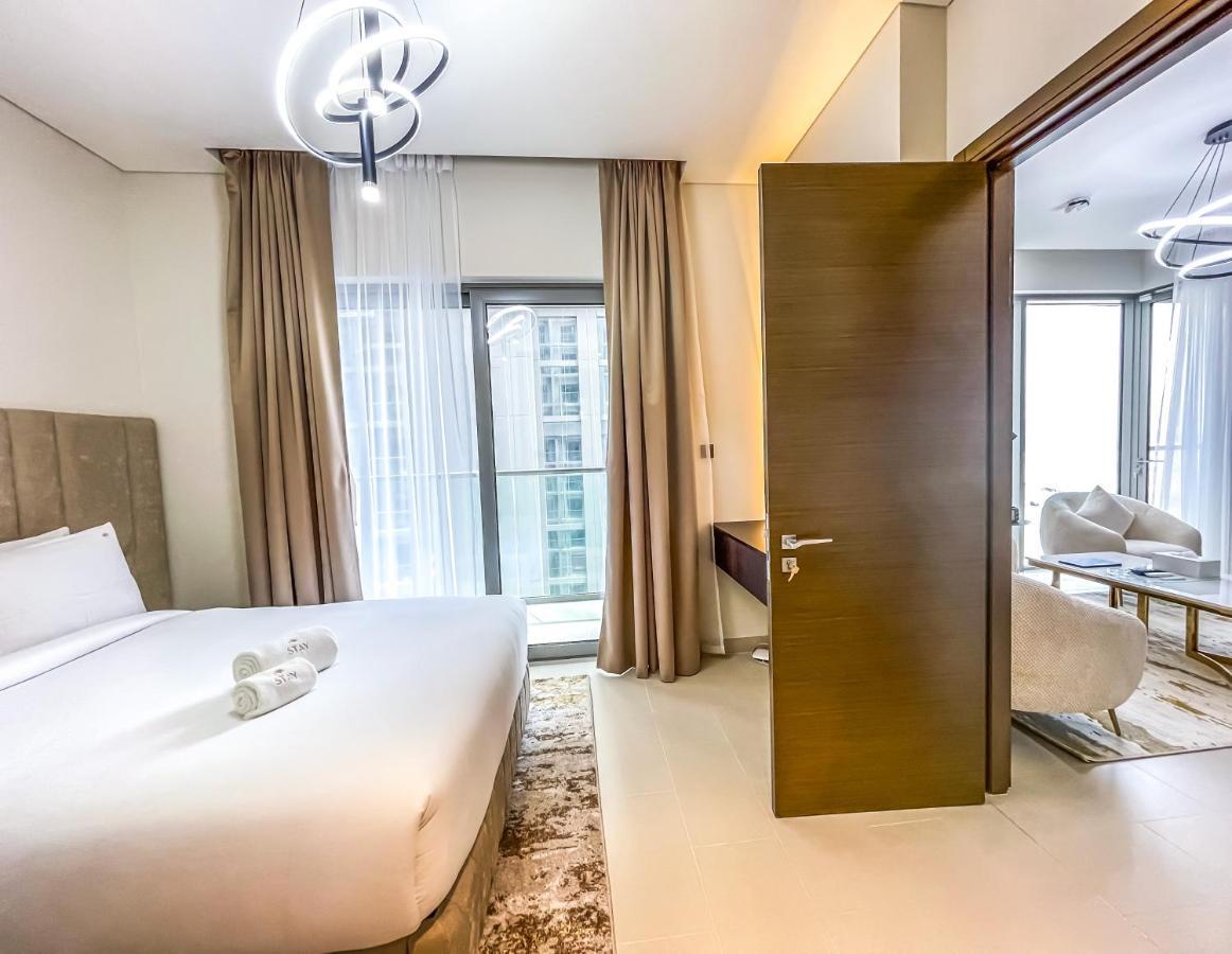 Stay Mindblowing 2 Bedroom Holiday Home With Close View Of Burj Khalifa Dubai Buitenkant foto
