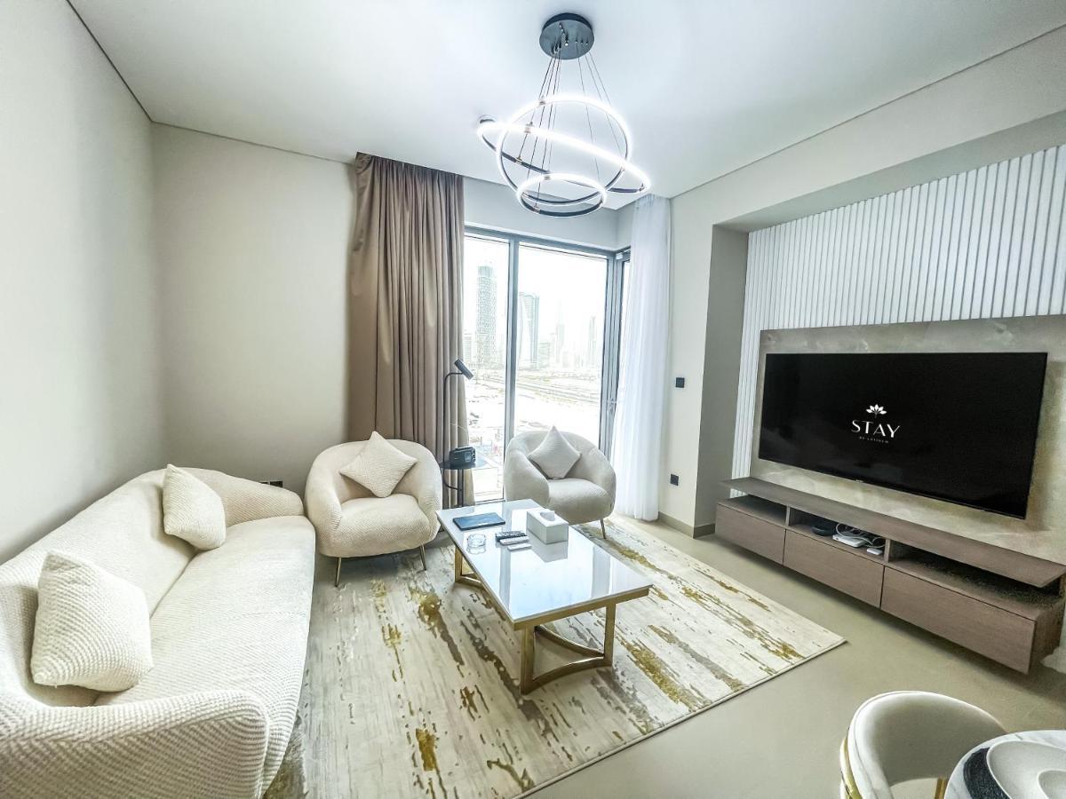 Stay Mindblowing 2 Bedroom Holiday Home With Close View Of Burj Khalifa Dubai Buitenkant foto