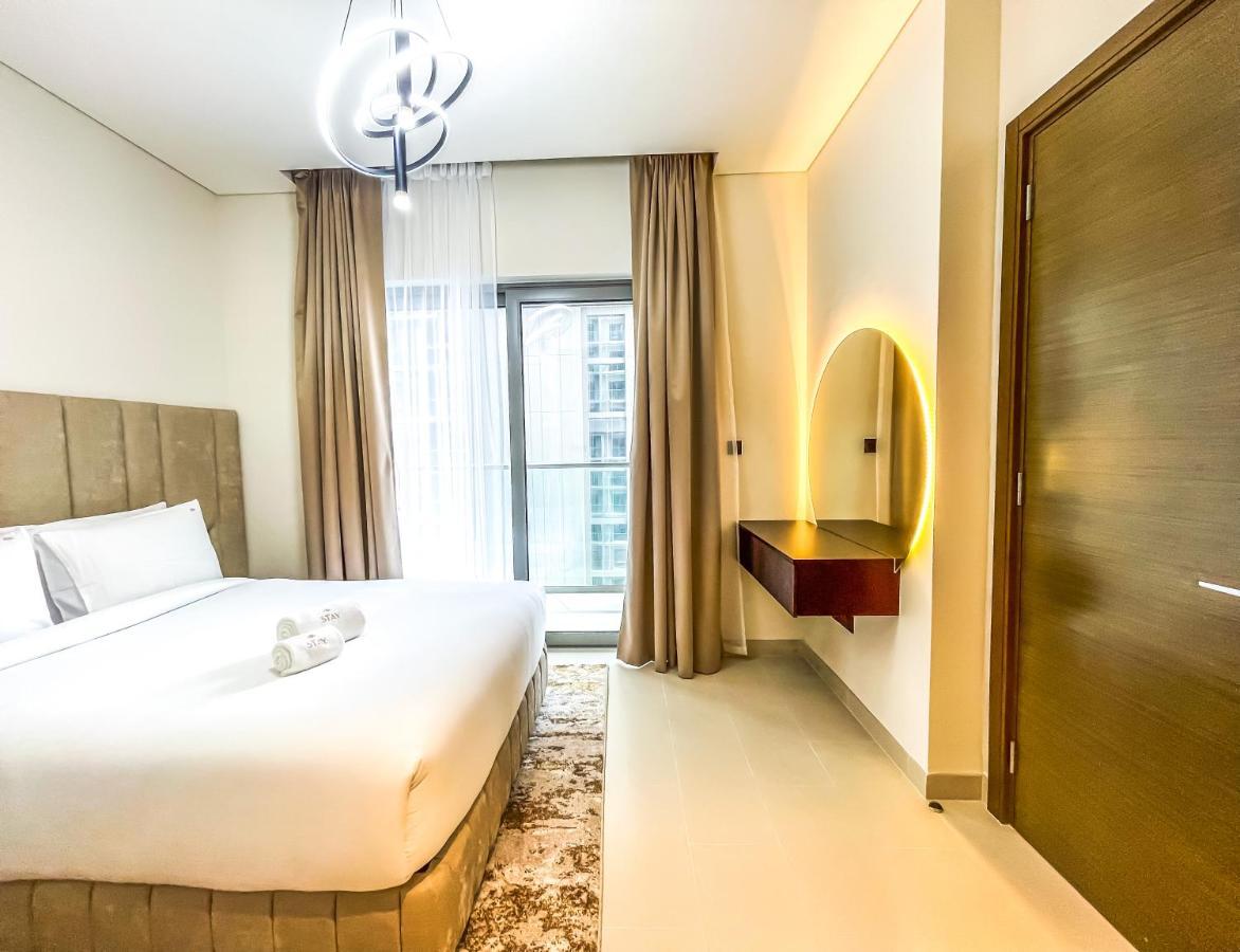 Stay Mindblowing 2 Bedroom Holiday Home With Close View Of Burj Khalifa Dubai Buitenkant foto